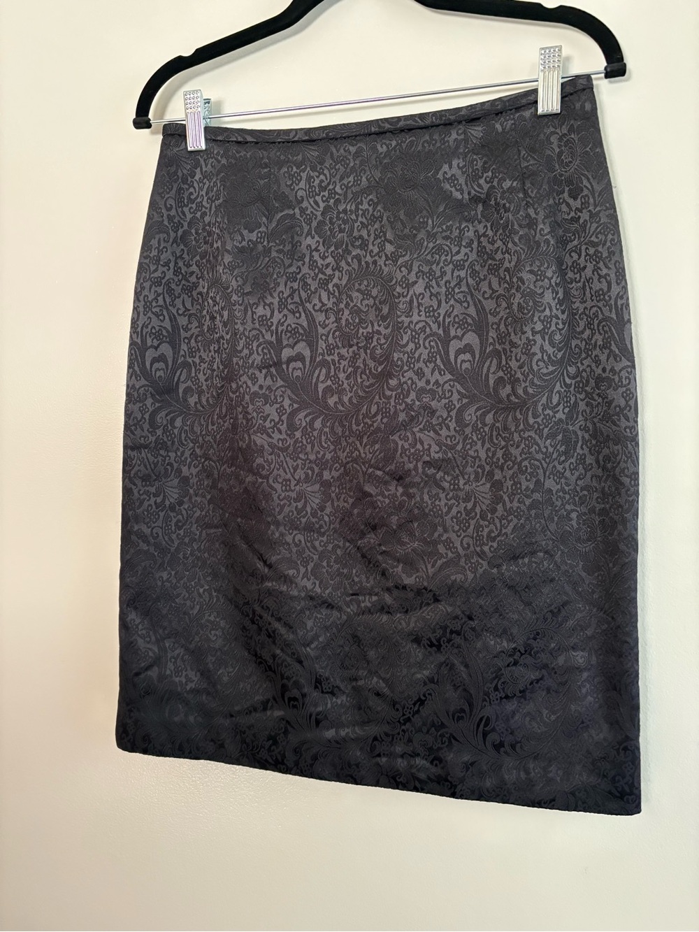 Tahari Black Floral Jacquard Damask Straight Pencil Skirt Career Size 8P